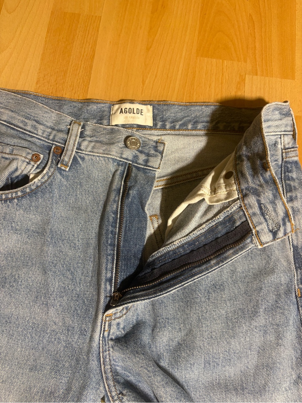 Anthropologie Agolde Low Curve Jean in Force Mid Wash 26 Bowed Barrel Leg - Picture 12 of 15